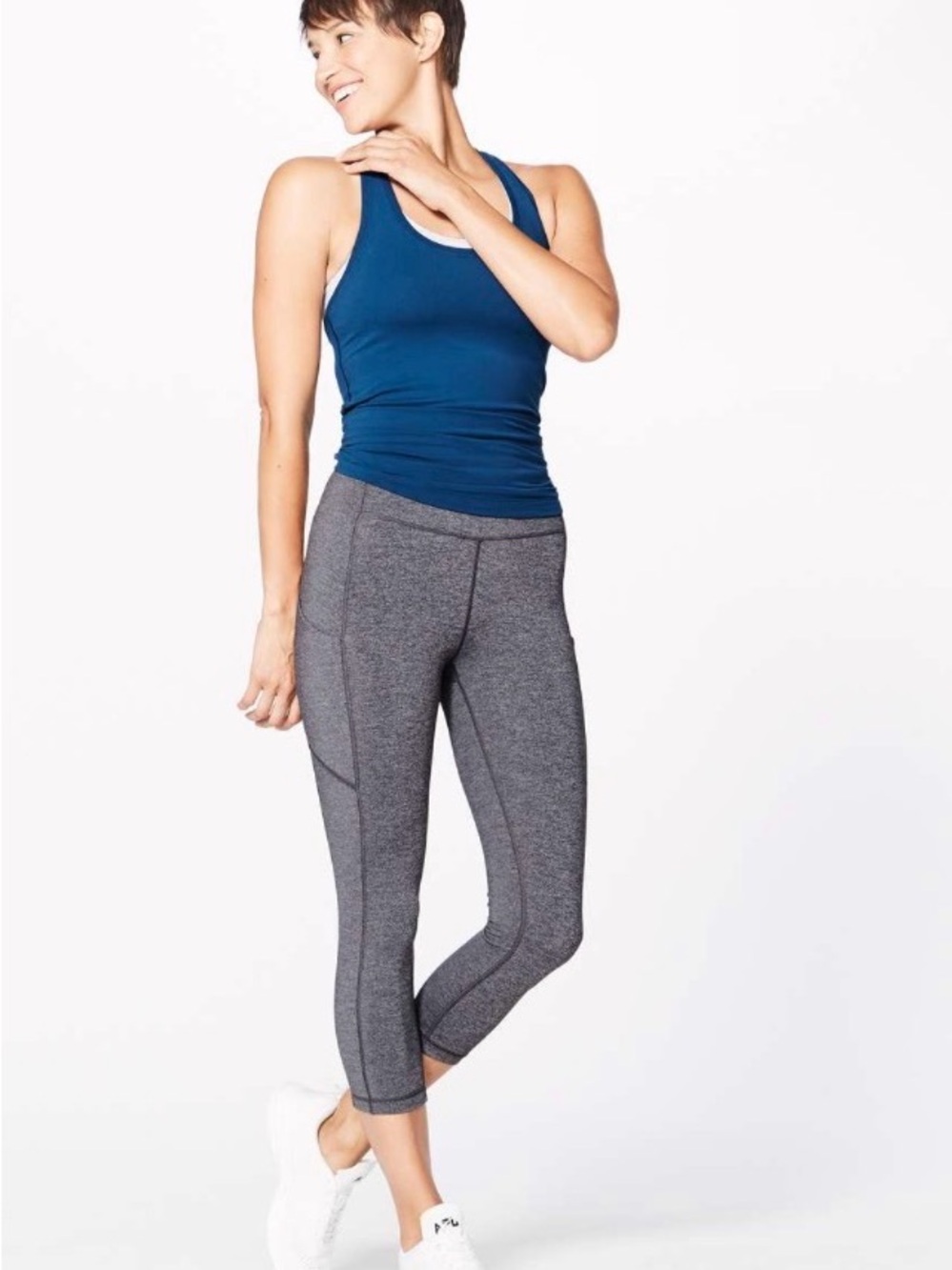 Lululemon Speed Up Crop 21” Heathered Black Size 2 EUC